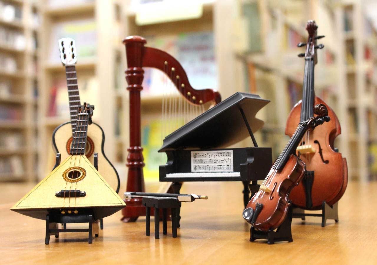 Suzuki Method Overview - orchestra toys