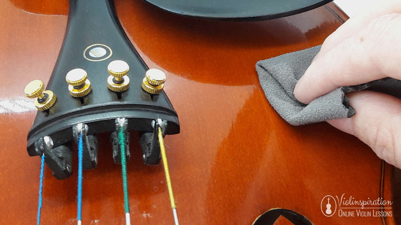 how to clean a violin - polishing the wood